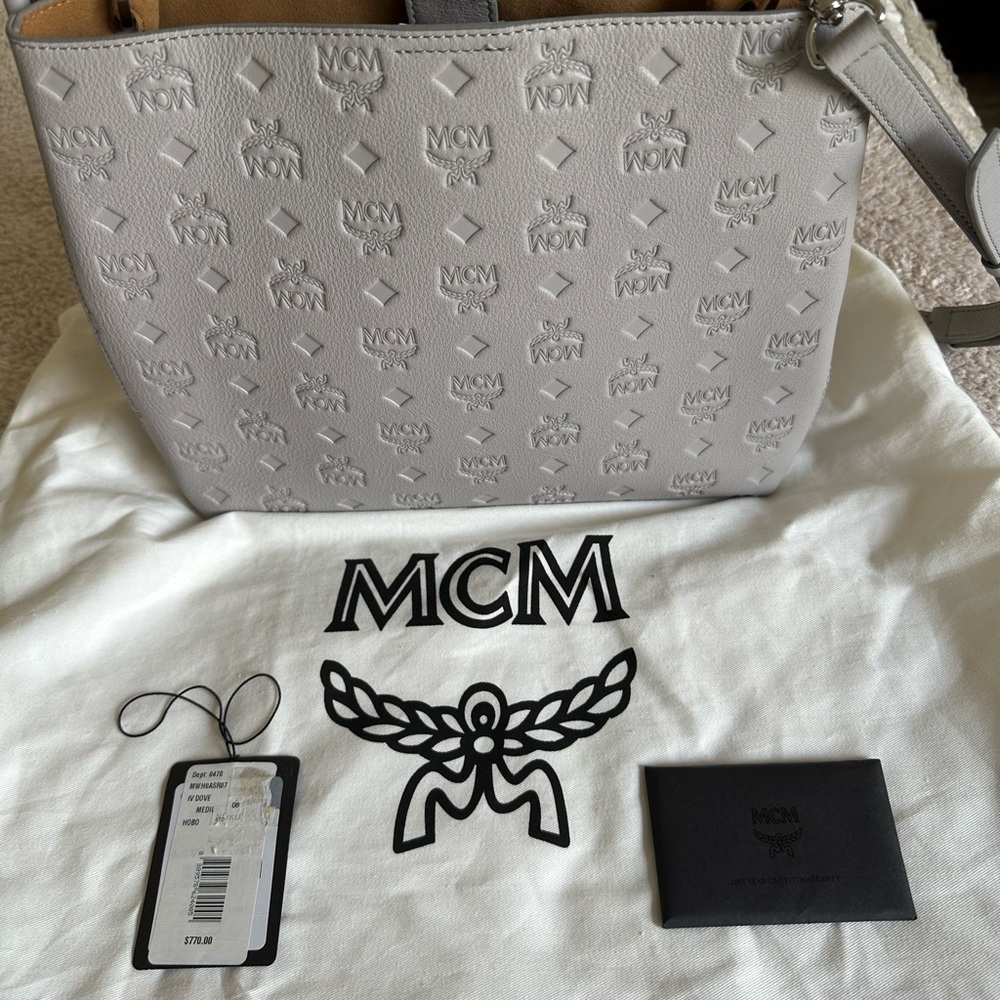 Sara Embossed Logo Dove Grey leather tote